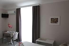 Triscele Glamour Rooms