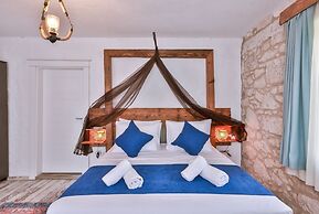 Livan Hotel Deluxe