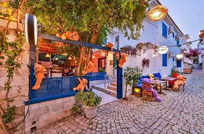 Livan Hotel Deluxe