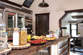 Paradise Village Hotel