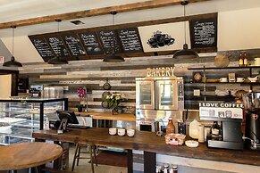 Paradise Village Hotel