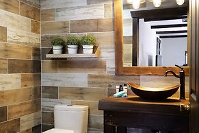 Paradise Village Hotel