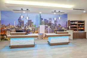 La Quinta Inn & Suites by Wyndham Dallas Duncanville