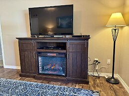 Lower Level Vacation Condo B-1 on Table Rock Lake by RedAwning