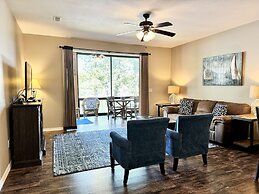 Lower Level Vacation Condo B-1 on Table Rock Lake by RedAwning