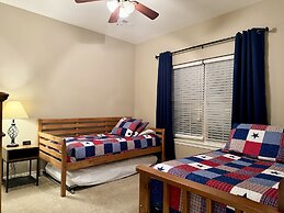 Lower Level Vacation Condo B-1 on Table Rock Lake by RedAwning