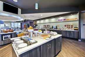 Tru by Hilton Jackson, MI