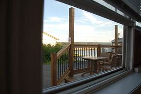 Harbourview Motel & Accommodations