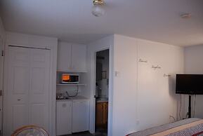 Harbourview Motel & Accommodations