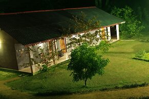 Green Hut Hotel and Restaurant.