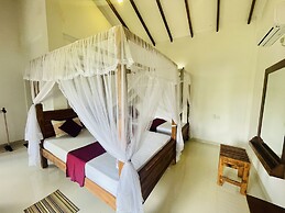Green Hut Hotel and Restaurant.