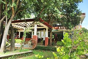 Green Hut Hotel and Restaurant.