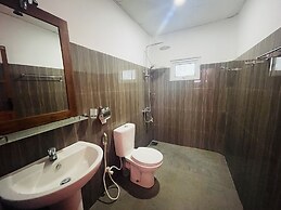 Green Hut Hotel and Restaurant.