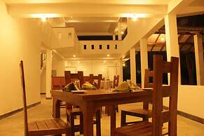 Green Hut Hotel and Restaurant.