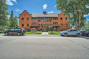 Imperial View 3 Bedroom Home by RedAwning