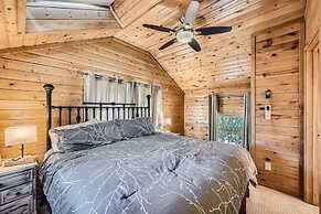 Imperial View 3 Bedroom Home by RedAwning