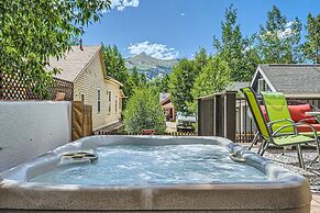 Imperial View 3 Bedroom Home by RedAwning