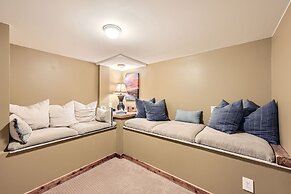 Imperial View 3 Bedroom Home by RedAwning