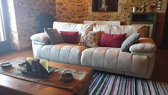 Mystras Village House