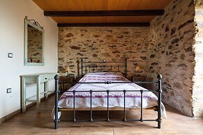 Mystras Village House