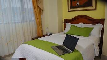 Hotel Perla Verde