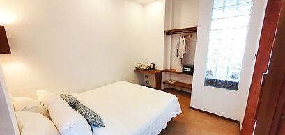 Sarina Hotel & Villa