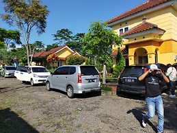 Villa Sasky Ciater Highland