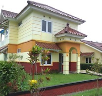 Villa Sasky Ciater Highland