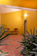 Kwality's Motel Shiraz