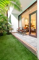 Kwality's Motel Shiraz