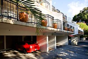 Bayona