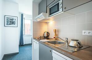 Nemea Appart Hotel Elypseo Strasbourg Port