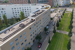 Nemea Appart Hotel Elypseo Strasbourg Port