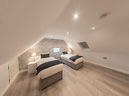 Ivory Lodge
