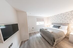 Ivory Lodge