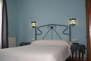 Hotel Los Laureles