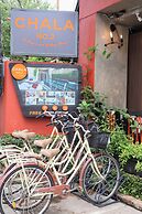 Chala Number 2 Art and Gallery House