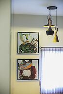 Chala Number 2 Art and Gallery House