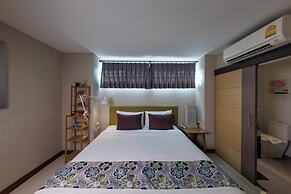 Chala Number 2 Art and Gallery House