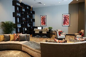 Holiday Inn & Suites Philadelphia W - Drexel Hill by IHG