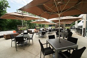 Holiday Inn & Suites Philadelphia W - Drexel Hill by IHG