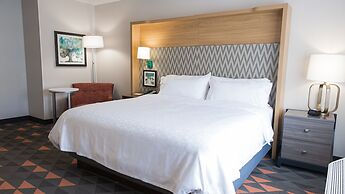 Holiday Inn & Suites Philadelphia W - Drexel Hill by IHG