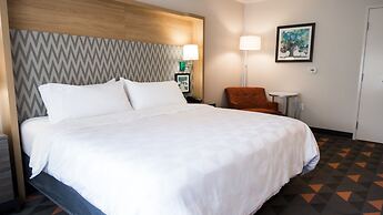 Holiday Inn & Suites Philadelphia W - Drexel Hill by IHG
