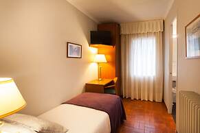 Hostal Roma