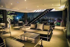 One Residence Hotel & Apartment