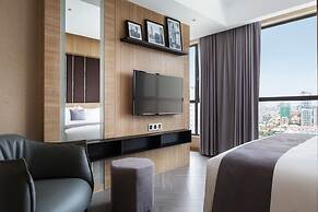 One Residence Hotel & Apartment