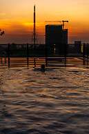 One Residence Hotel & Apartment