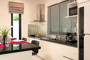 Thai-Themed 3BR Boutique Villa by Intira