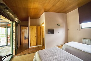 O Acivro Aloxamentos Rurais