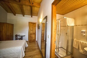 O Acivro Aloxamentos Rurais